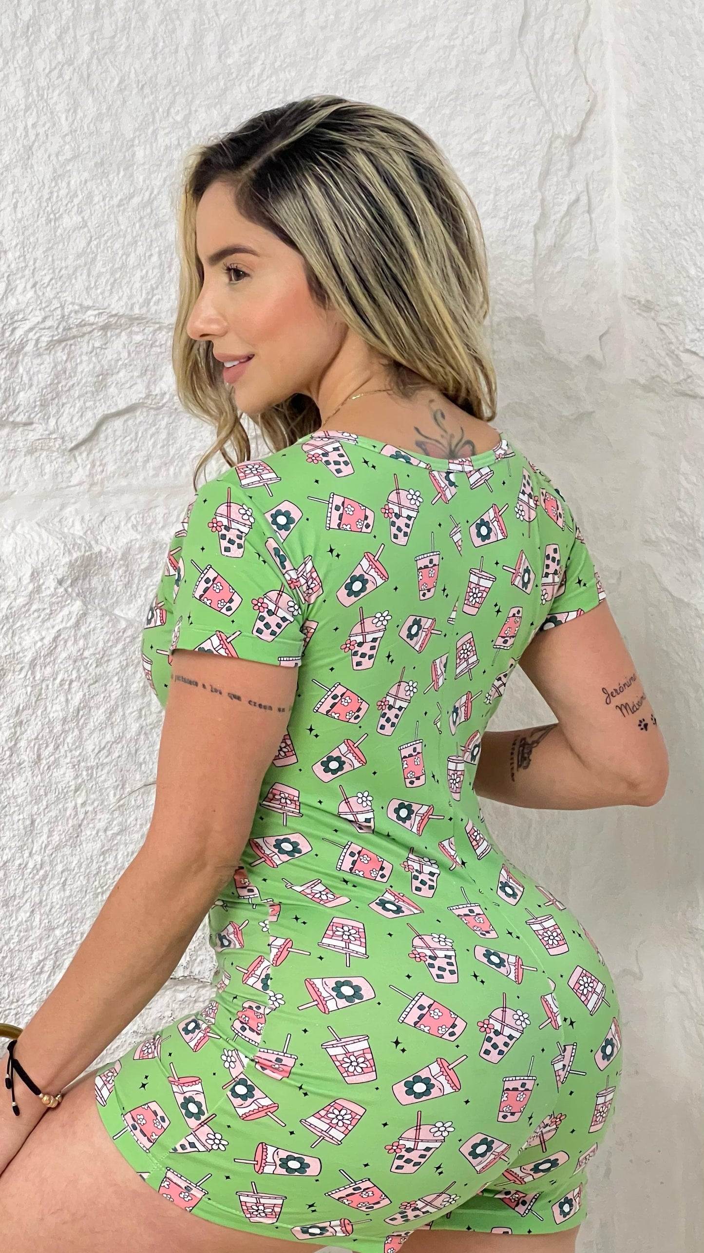 PIJAMA ENTERIZO VASO VERDE