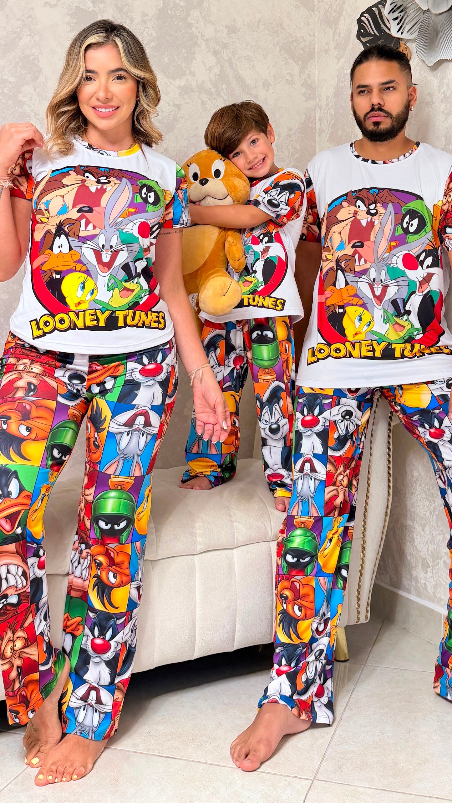 PIJAMAS FAMILIARES PANTALÓN LOONEY TUNES