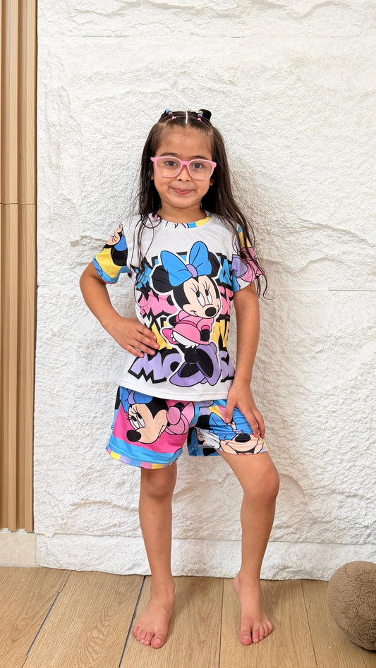 PIJAMA NIÑA SHORT MINNIE CUADROS