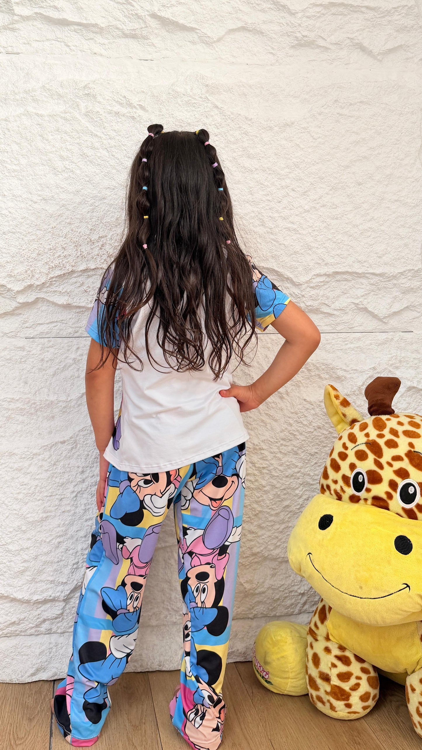 PIJAMA NIÑA PANTALON MINNIE CUADROS